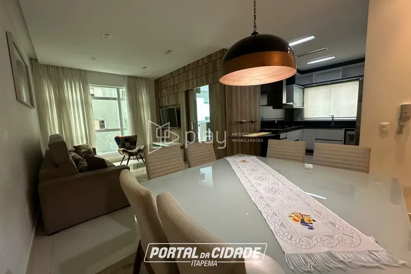 Apartamento &agrave; venda - 134m&sup2; - Meia Praia