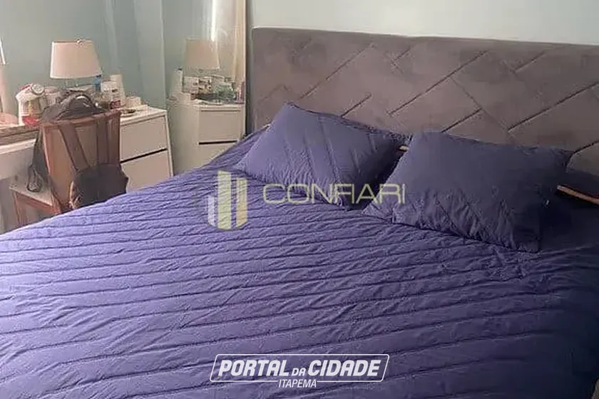 Apartamento &agrave; venda - 115m&sup2; - Meia Praia