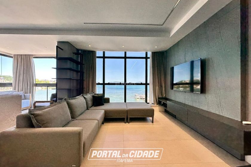 Apartamento &agrave; venda - 138m&sup2; - Centro