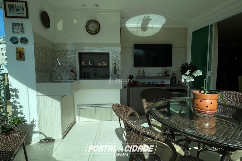Apartamento &agrave; venda - 138m&sup2; - Centro
