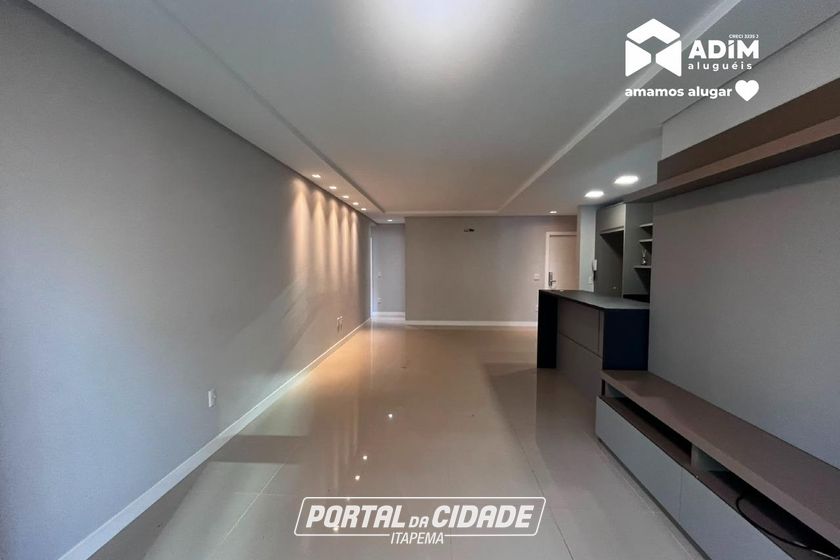Apartamento para alugar - 120m&sup2; - Centro
