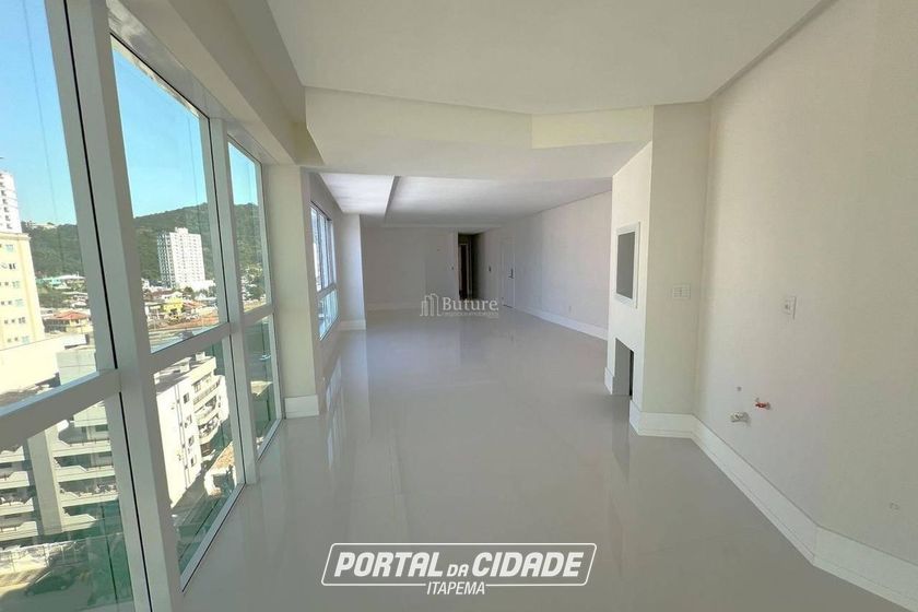 Apartamento &agrave; venda - 345m&sup2; - Centro