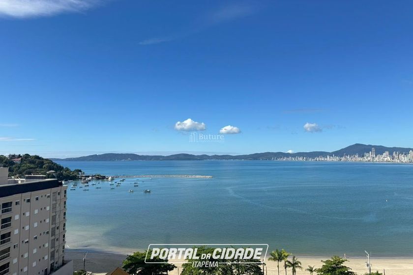 Apartamento &agrave; venda - 190m&sup2; - Centro