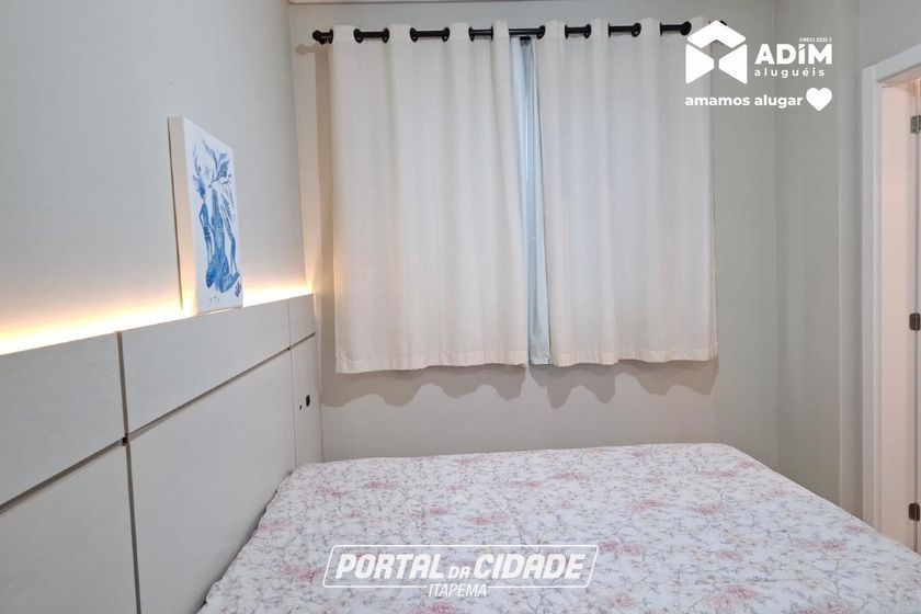Apartamento para alugar - 123m&sup2; - Meia Praia