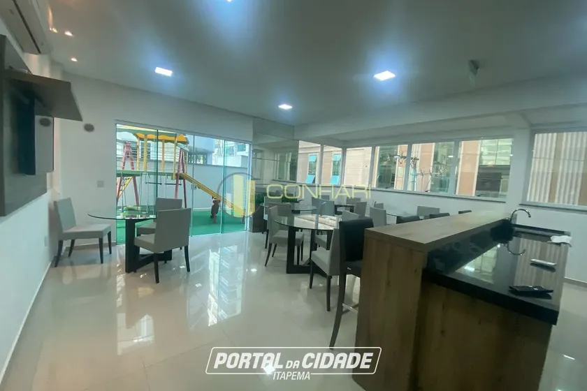 Apartamento &agrave; venda - 127m&sup2; - Meia Praia