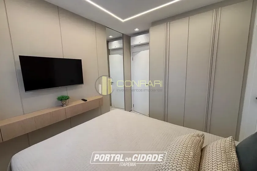 Apartamento &agrave; venda - 112m&sup2; - Meia Praia