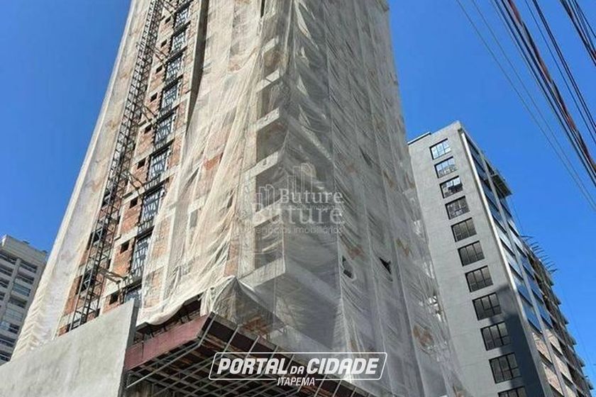 Apartamento &agrave; venda - Meia Praia