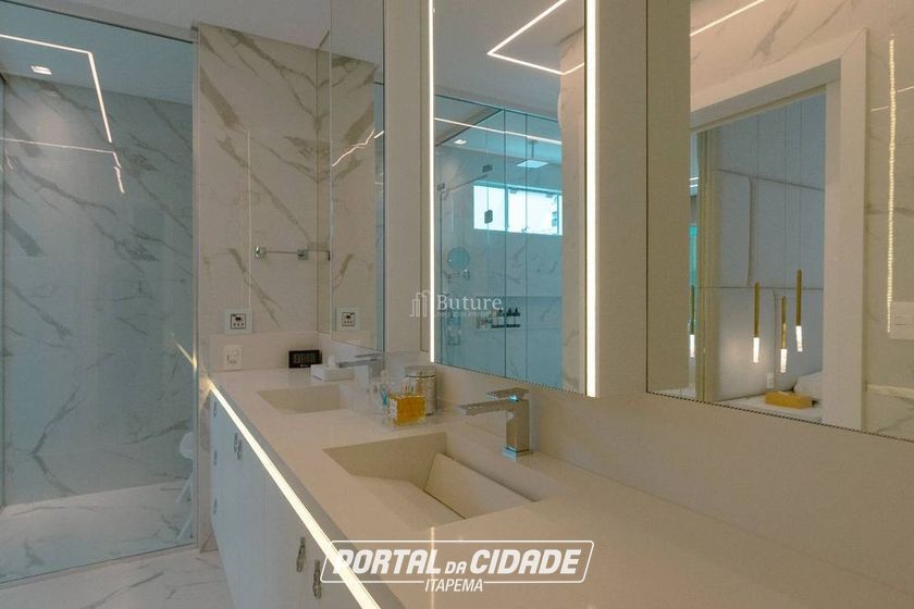 Apartamento &agrave; venda - 447m&sup2; - Centro