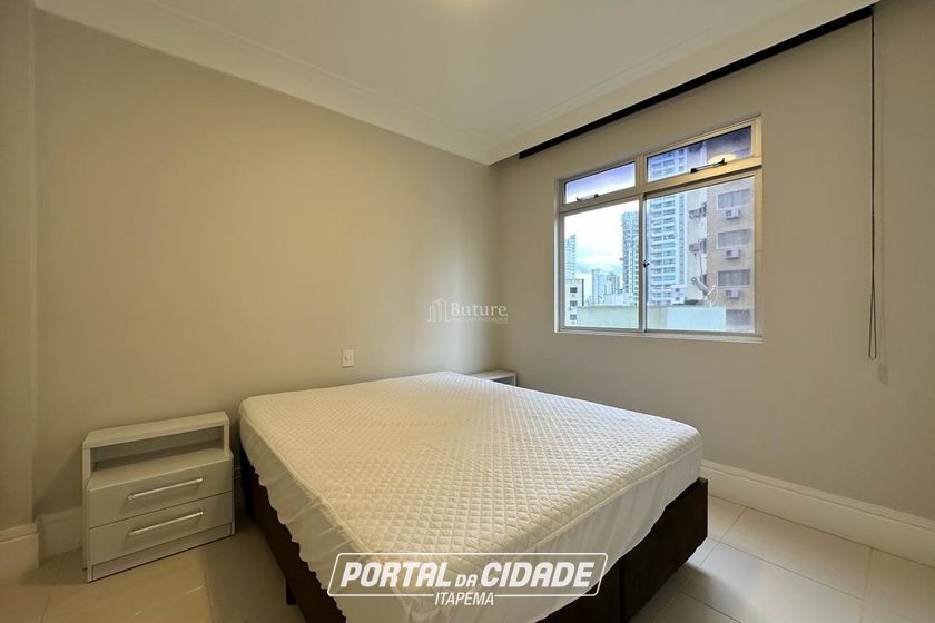 Apartamento &agrave; venda - 1102m&sup2; - Centro
