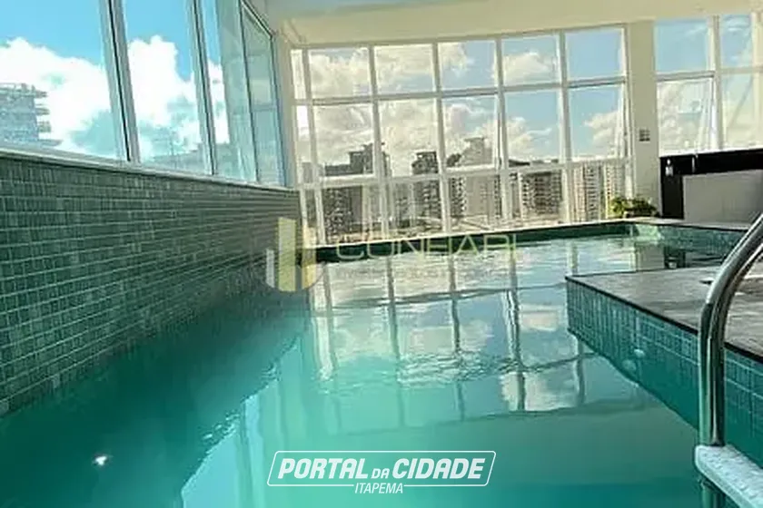 Apartamento &agrave; venda - 271m&sup2; - Meia Praia