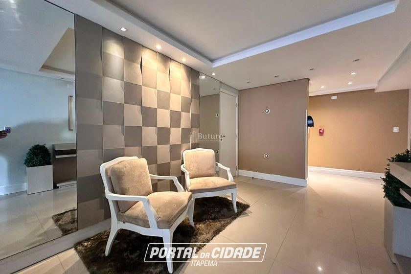 Apartamento &agrave; venda - 93m&sup2; - Centro