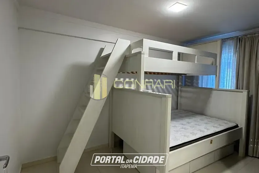 Apartamento &agrave; venda - 123m&sup2; - meia praia