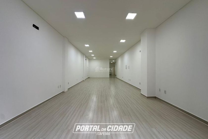 Sala Comercial &agrave; venda - 1252m&sup2; - Meia Praia