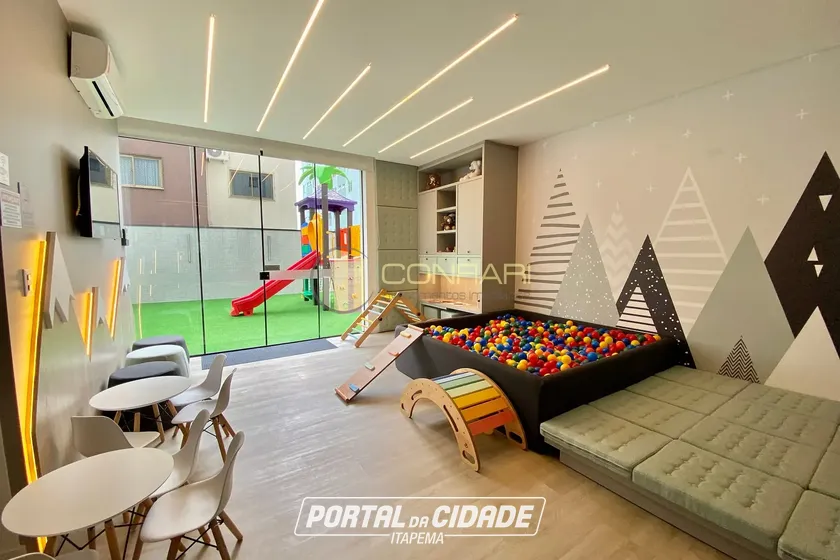Apartamento &agrave; venda - 202m&sup2; - Meia Praia