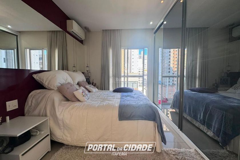 Apartamento &agrave; venda - 192m&sup2; - Centro