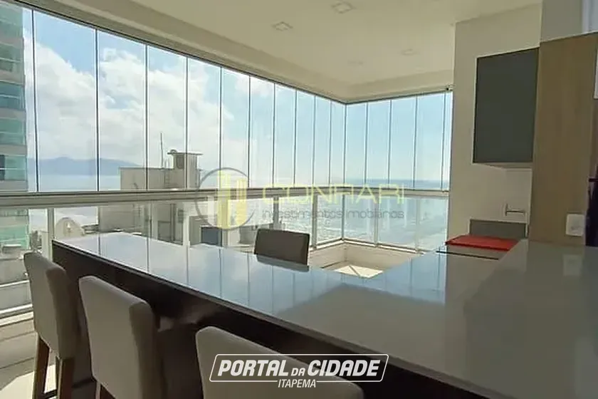 Apartamento para alugar - 180m&sup2; - Meia Praia