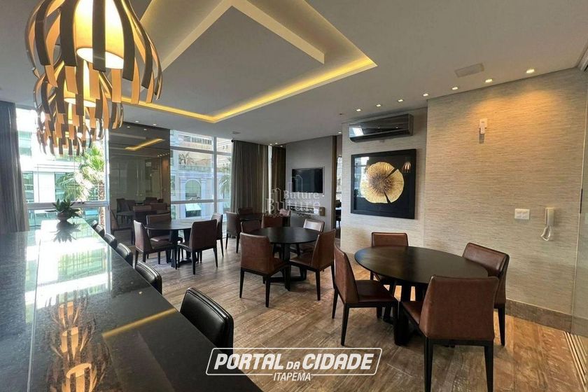 Apartamento &agrave; venda - Meia Praia
