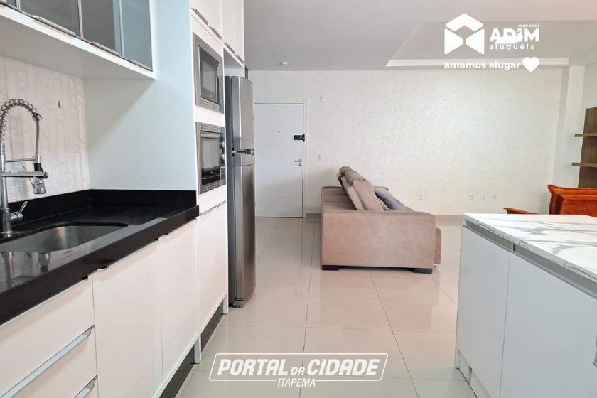Apartamento para alugar - 134m&sup2; - Meia Praia