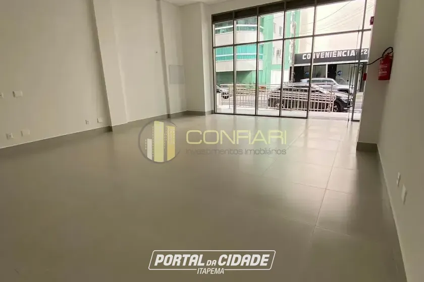 Sala Comercial para alugar - 100m&sup2; - Meia praia