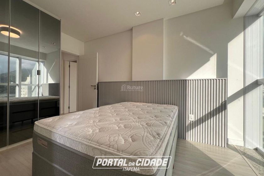 Apartamento &agrave; venda - 138m&sup2; - Centro