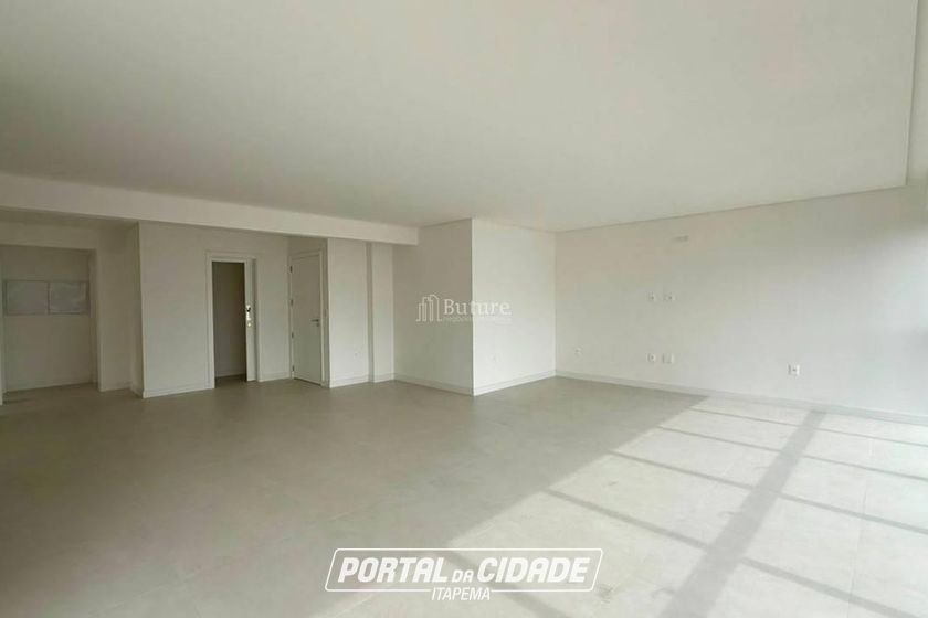 Apartamento &agrave; venda - Meia Praia