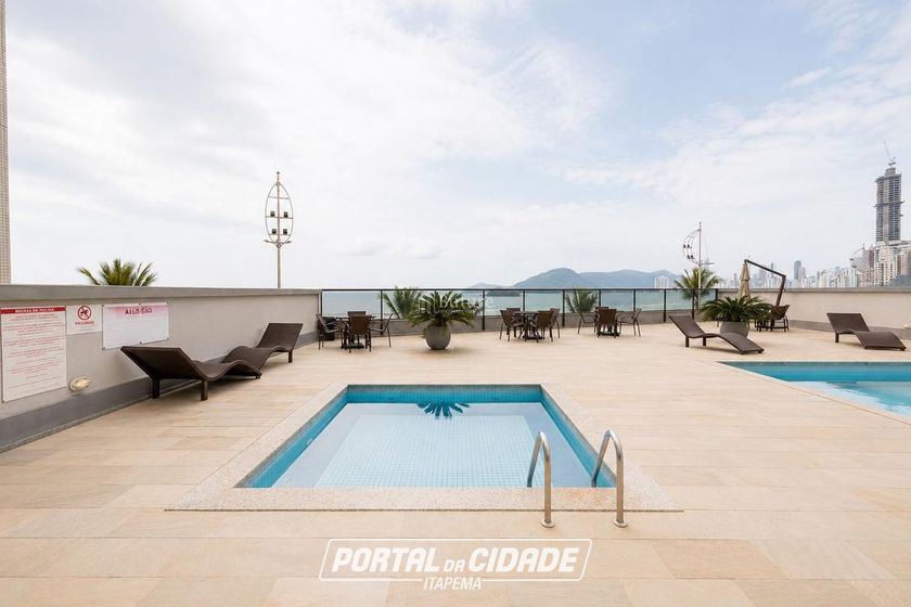 Apartamento &agrave; venda - 130m&sup2; - Centro