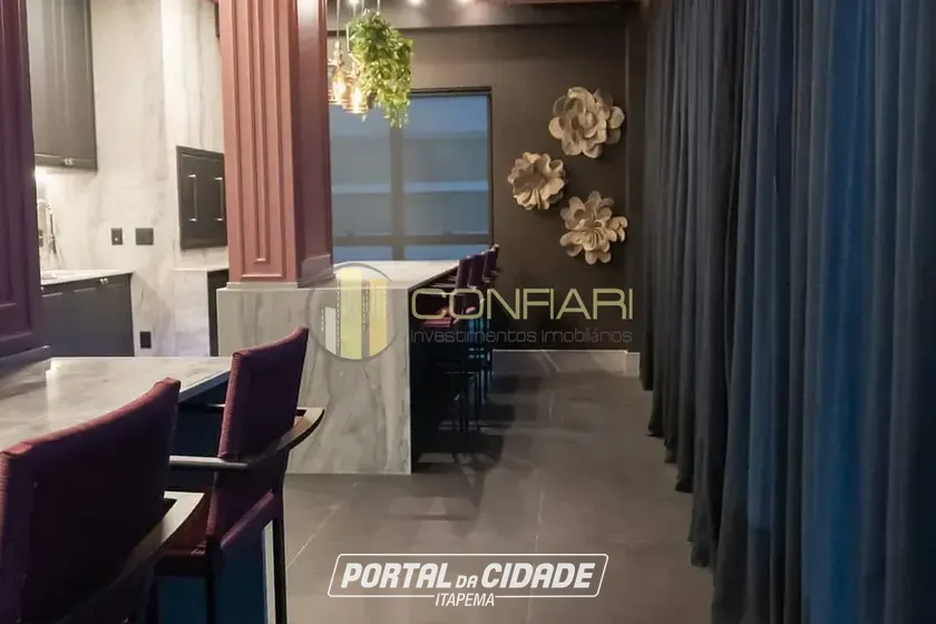 Apartamento &agrave; venda - 135m&sup2; - meia praia
