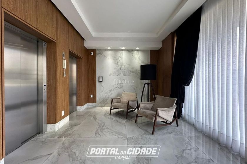Apartamento &agrave; venda - 294m&sup2; - Meia Praia