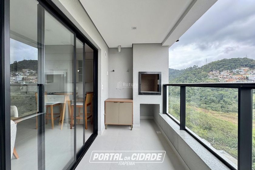 Apartamento &agrave; venda - 84m&sup2; - Praia Brava
