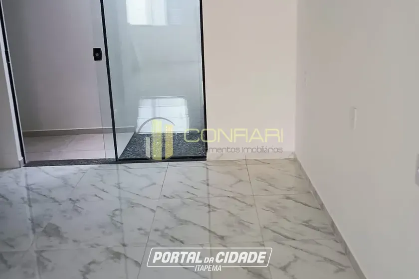 Sobrado &agrave; venda - 67m&sup2; - Morretes