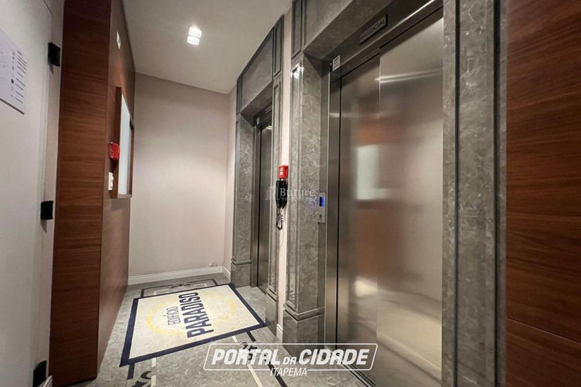 Apartamento &agrave; venda - 105m&sup2; - Centro