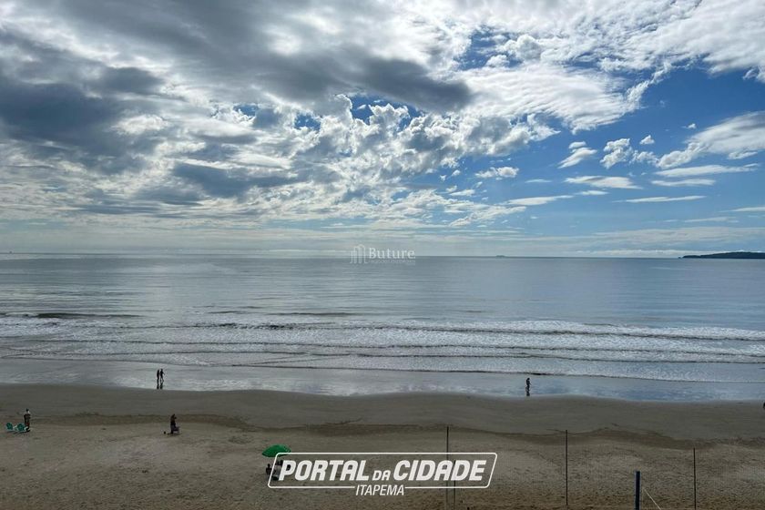 Apartamento &agrave; venda - 193m&sup2; - Meia Praia