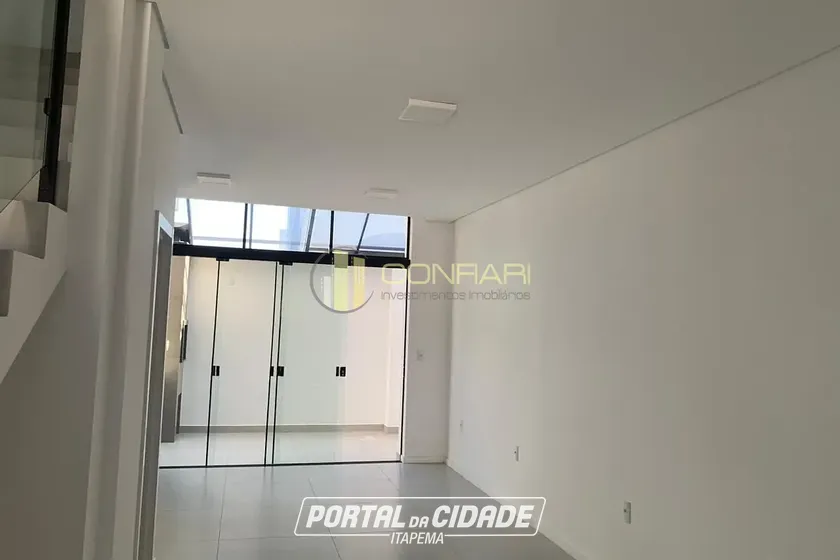 Sobrado para alugar - 80m&sup2; - Pereque