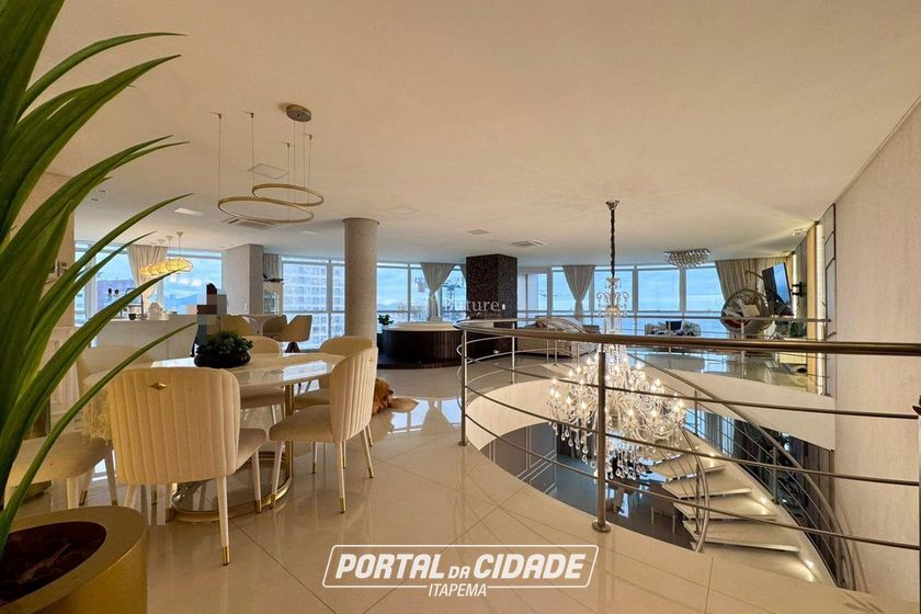 Apartamento &agrave; venda - 476m&sup2; - Meia Praia