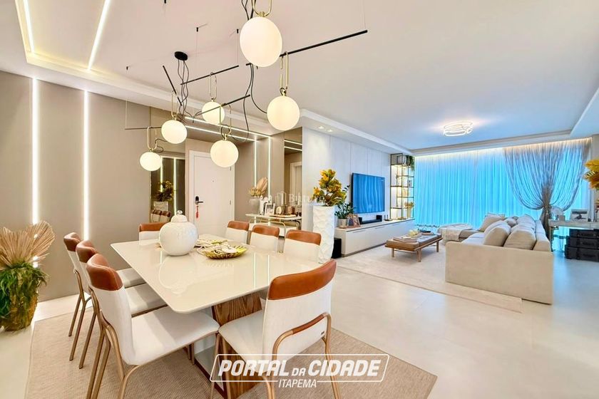 Apartamento &agrave; venda - 182m&sup2; - Meia Praia