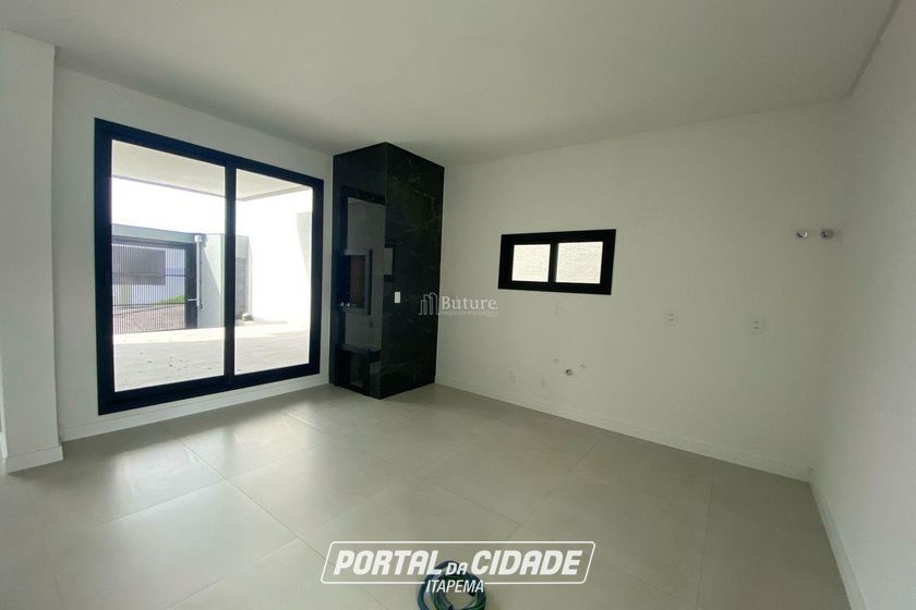 Casa &agrave; venda - 200m&sup2; - 