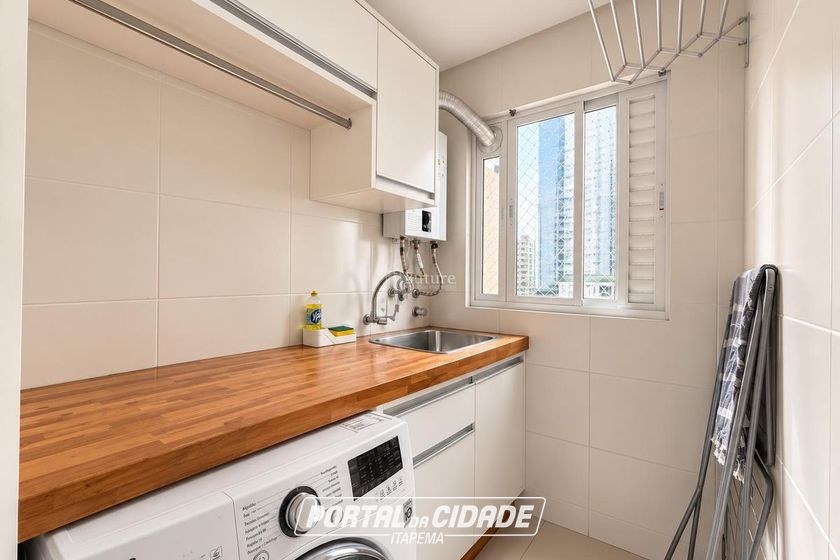 Apartamento &agrave; venda - 108m&sup2; - Centro
