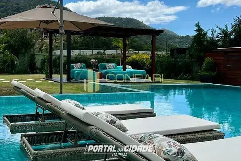 Casa &agrave; venda - 560m&sup2; - Casa Branca