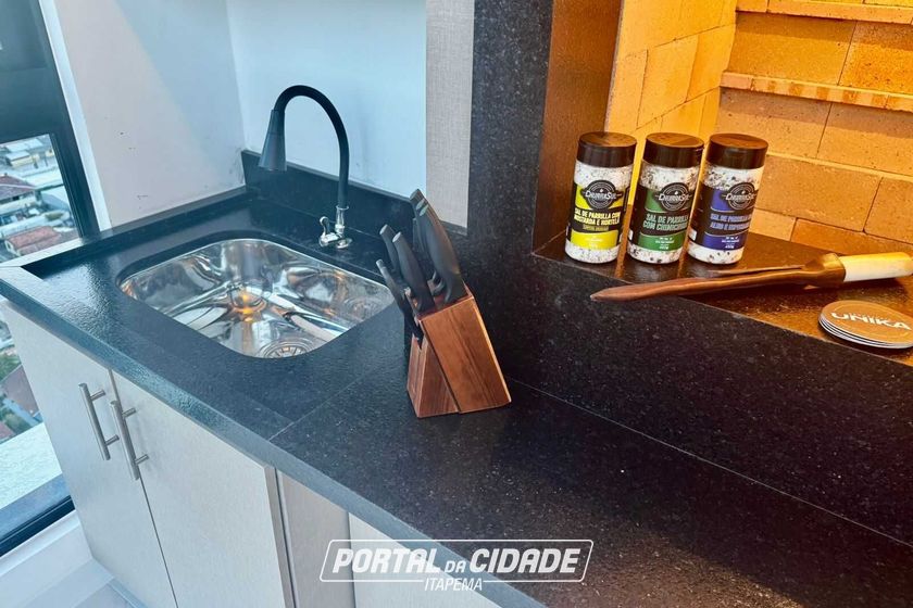 Apartamento &agrave; venda - 92m&sup2; - Balne&aacute;rio Pereque