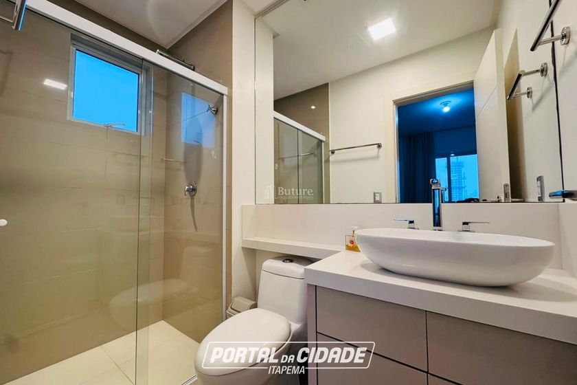Apartamento &agrave; venda - 137m&sup2; - Centro