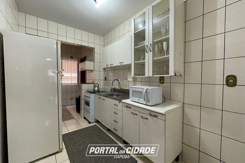 Apartamento &agrave; venda - 121m&sup2; - Meia Praia