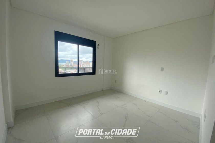 Apartamento &agrave; venda - 130m&sup2; - 