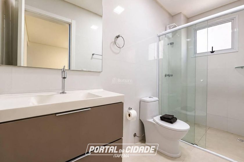 Apartamento &agrave; venda - Meia Praia