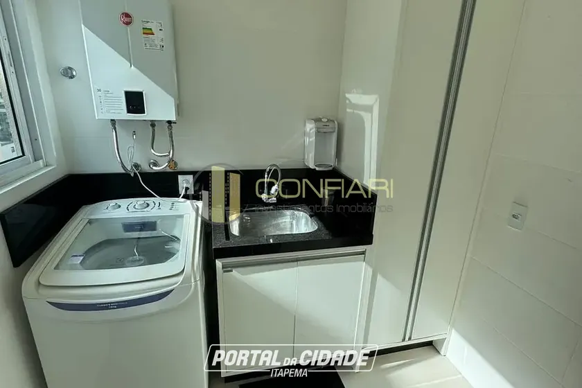Apartamento para alugar - 182m&sup2; - Meia Praia