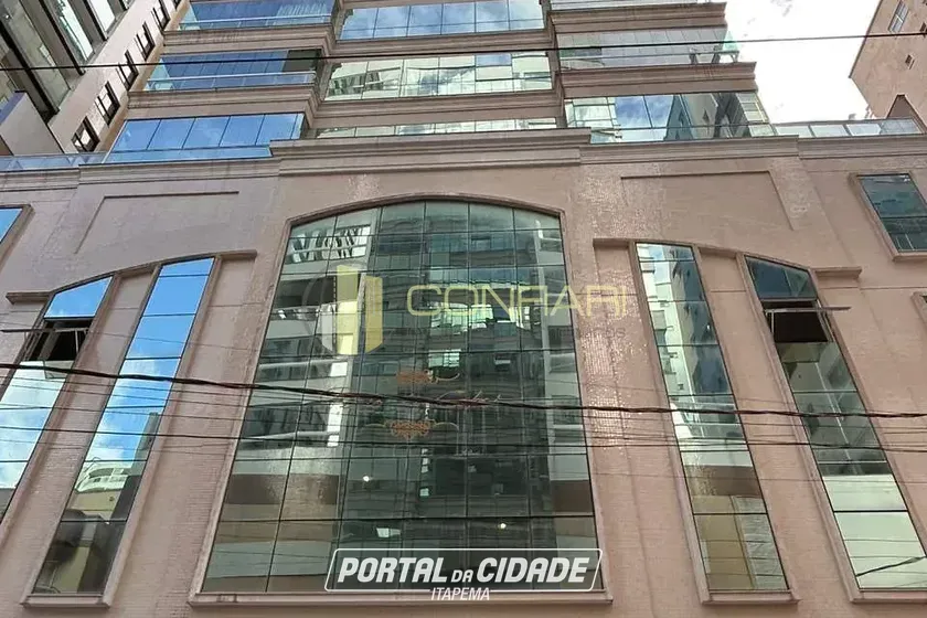Sala Comercial para alugar - 100m&sup2; - meia praia