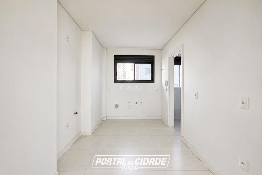 Apartamento &agrave; venda - 165m&sup2; - Centro