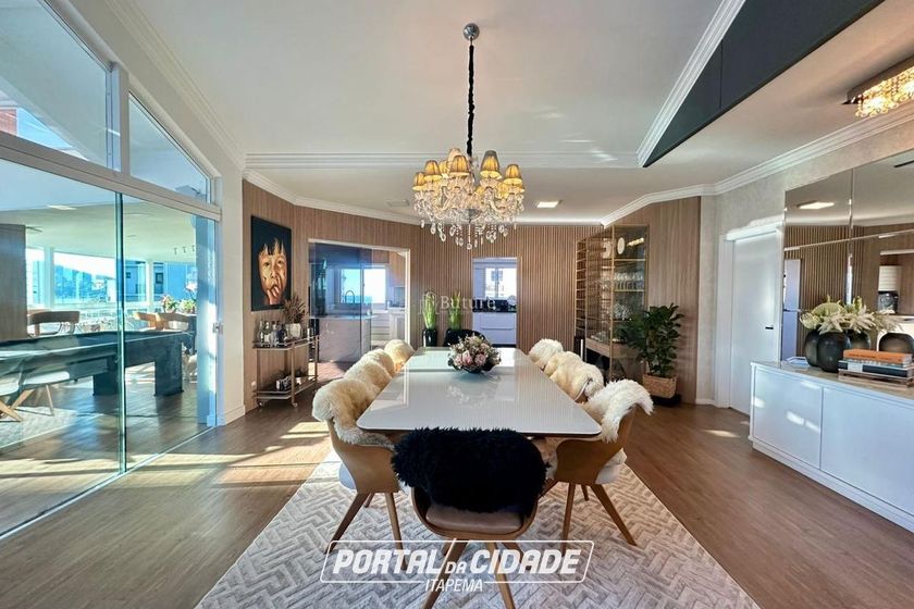 Apartamento &agrave; venda - 415m&sup2; - Meia Praia