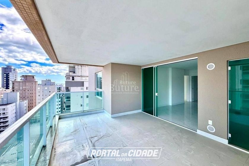 Apartamento &agrave; venda - Meia Praia