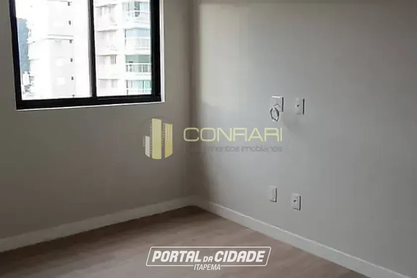 Apartamento &agrave; venda - 135m&sup2; - Centro