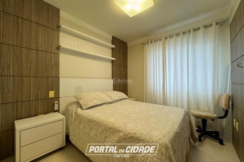 Apartamento &agrave; venda - 135m&sup2; - Pioneiros